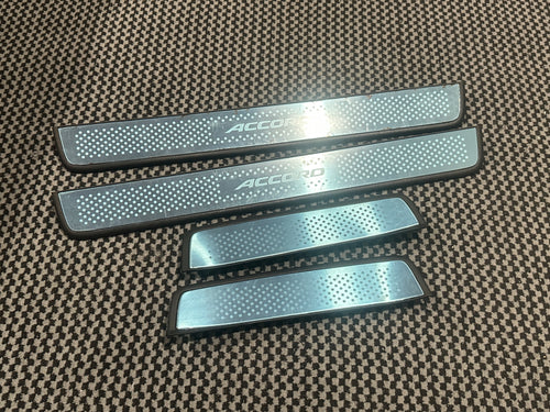 CL7 Accord door sills