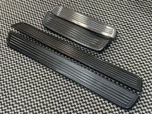 Load image into Gallery viewer, CL7 Carbon Dipped Door Sills