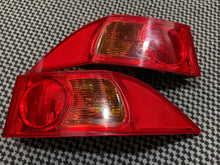 Load image into Gallery viewer, 06-08 Amber Corner Tails (Chipped)