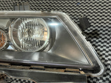 Load image into Gallery viewer, 06-08 J7 Euro R OEM Headlight pair