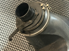 Load image into Gallery viewer, CL9/CL7 Gruppe M Intake