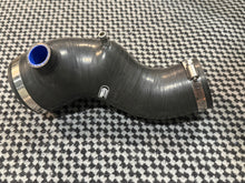 Load image into Gallery viewer, Samco sport hose for rbc style intake manifolds.