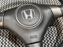 Load image into Gallery viewer, Cl9 JDM steering wheel with JDM airbag