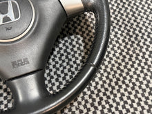 Load image into Gallery viewer, Cl9 JDM steering wheel with JDM airbag