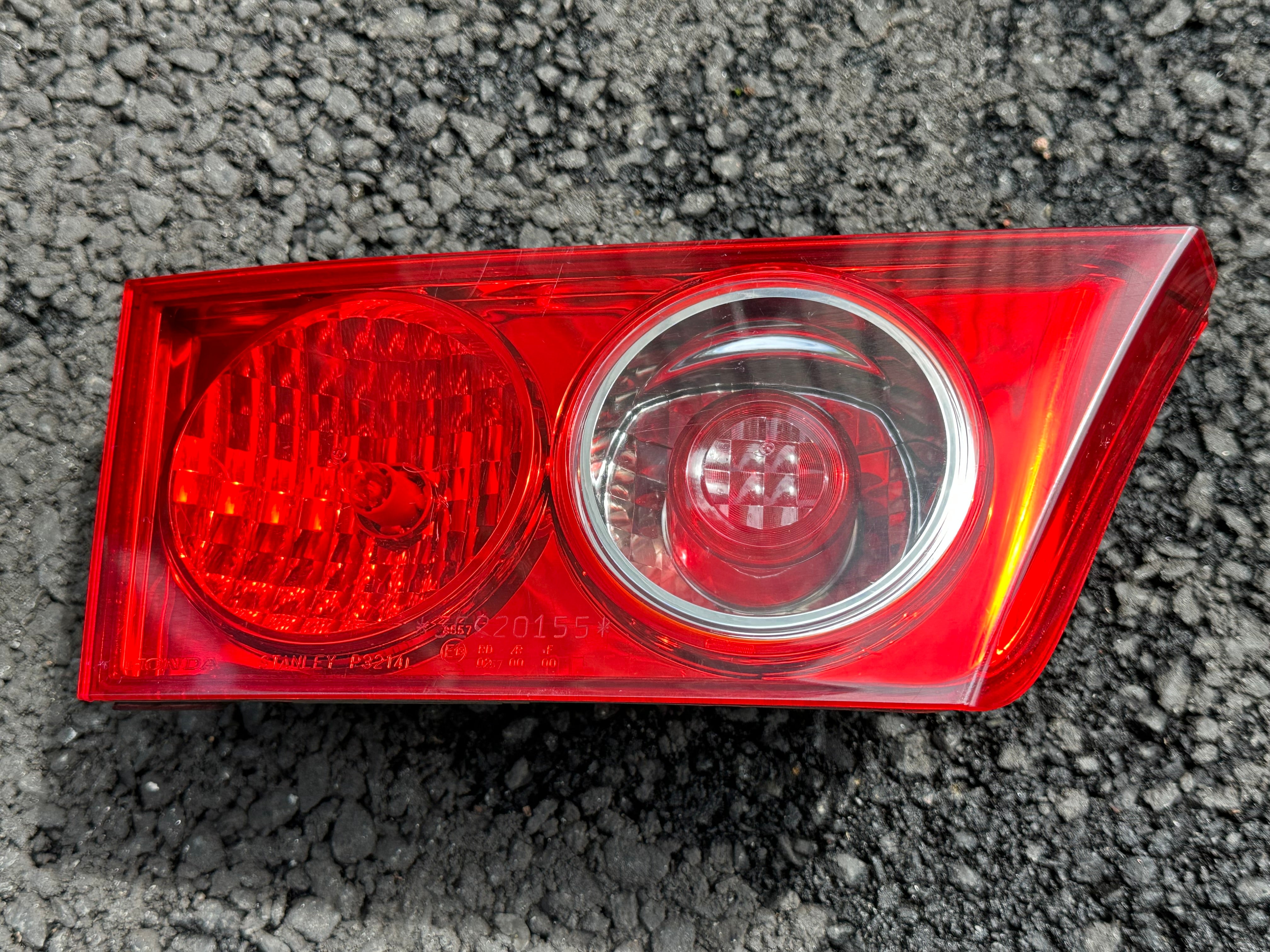 04-05 LHD Rear Fog light [CHIPPED]