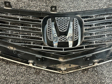 Load image into Gallery viewer, 06-08 PWP JDM Front Grill