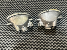 Load image into Gallery viewer, 06-08 NEW aftermarket fog light pair