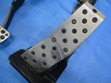 Load image into Gallery viewer, CL7 Euro R Pedal set (Japan Inventory)